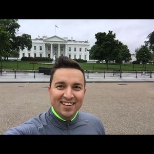 Meet your Posher, Daniel